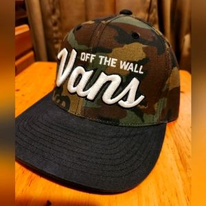 Camouflage snapback